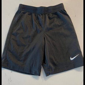 Boy's Nike mesh athletic shorts size 8